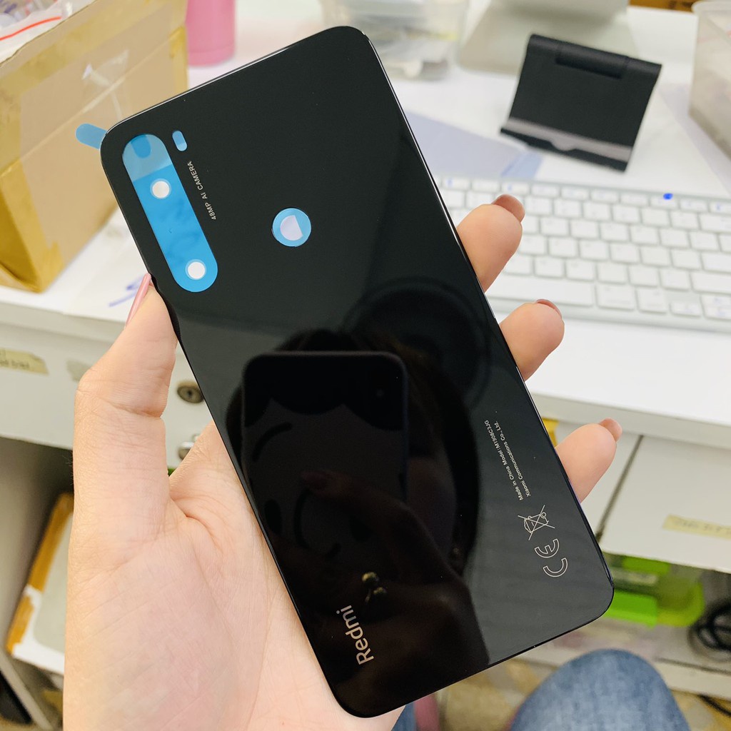Nắp lưng / kính lưng Xiaomi Redmi Note 8 zin , bảo hành đổi trả hàng như hình.
