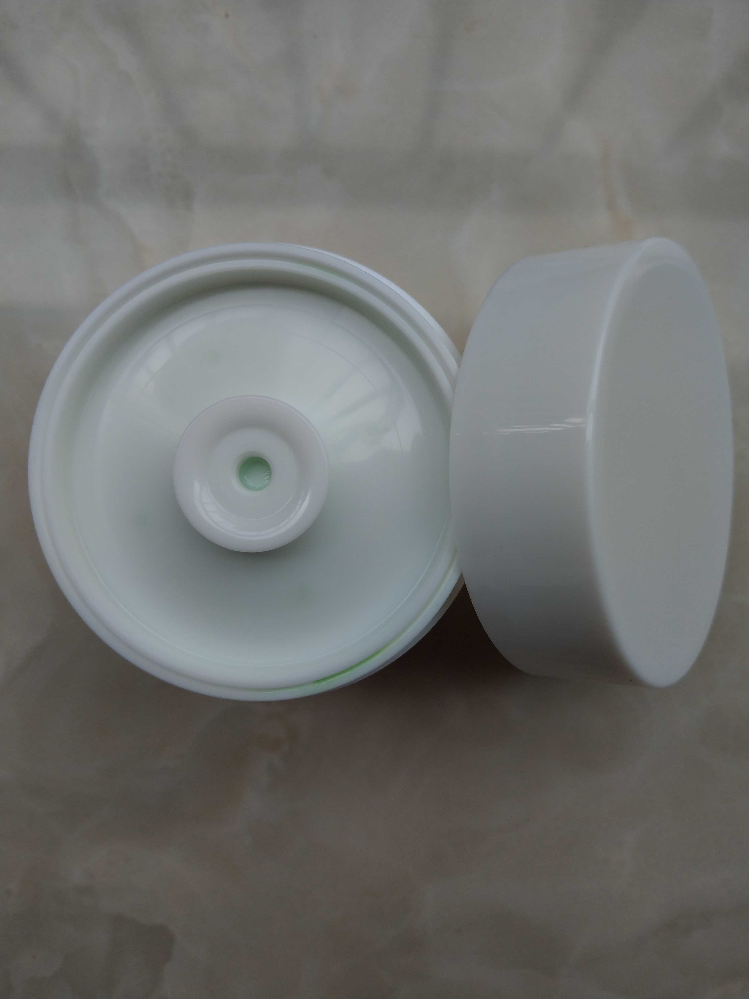 Dầu Xoa Bóp Nhất Điều Căn Đài Loan 100ml