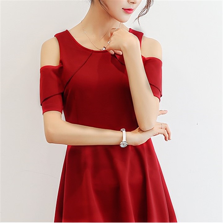 Đầm Thun Hở Vai Cách Điệu