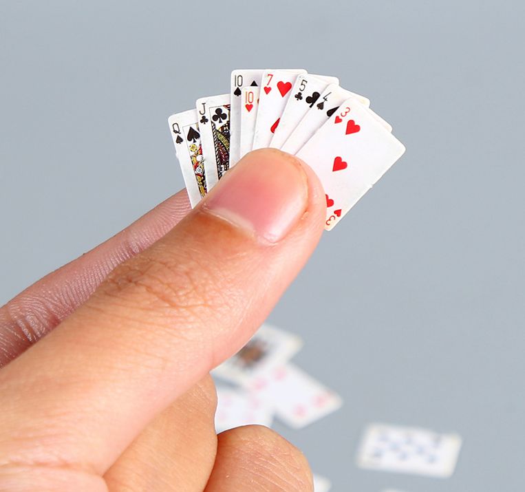 Bộ Bài Tây Poker Mini Độc Đáo Cute M3550