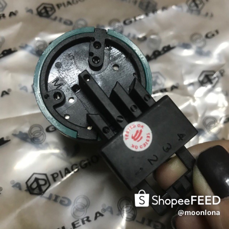 [HCM]Đuôi ổ khoá xe Vespa Lx