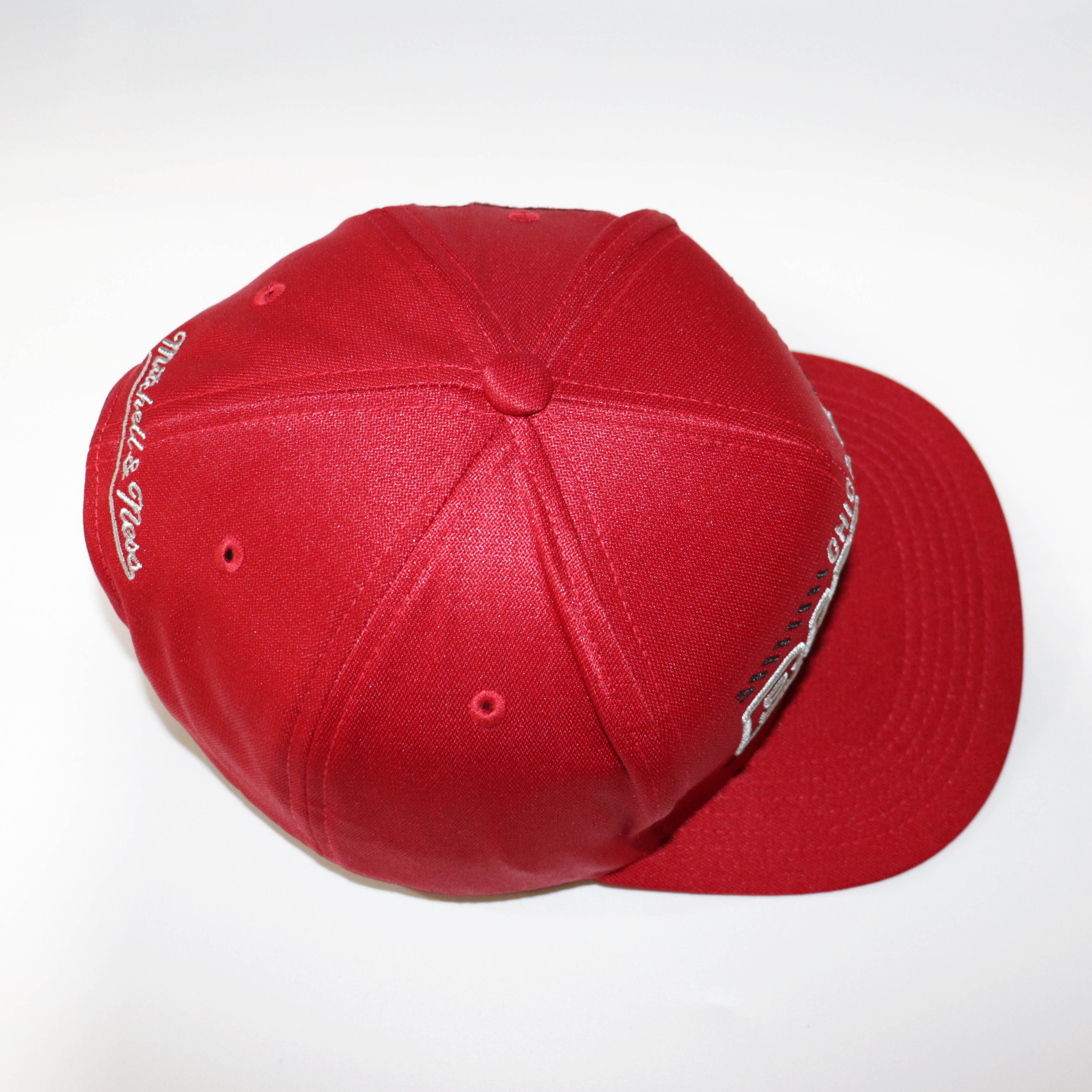 Nón Snapback NHS BullNBAĐ Đỏ Đô Logo thêu 3D .