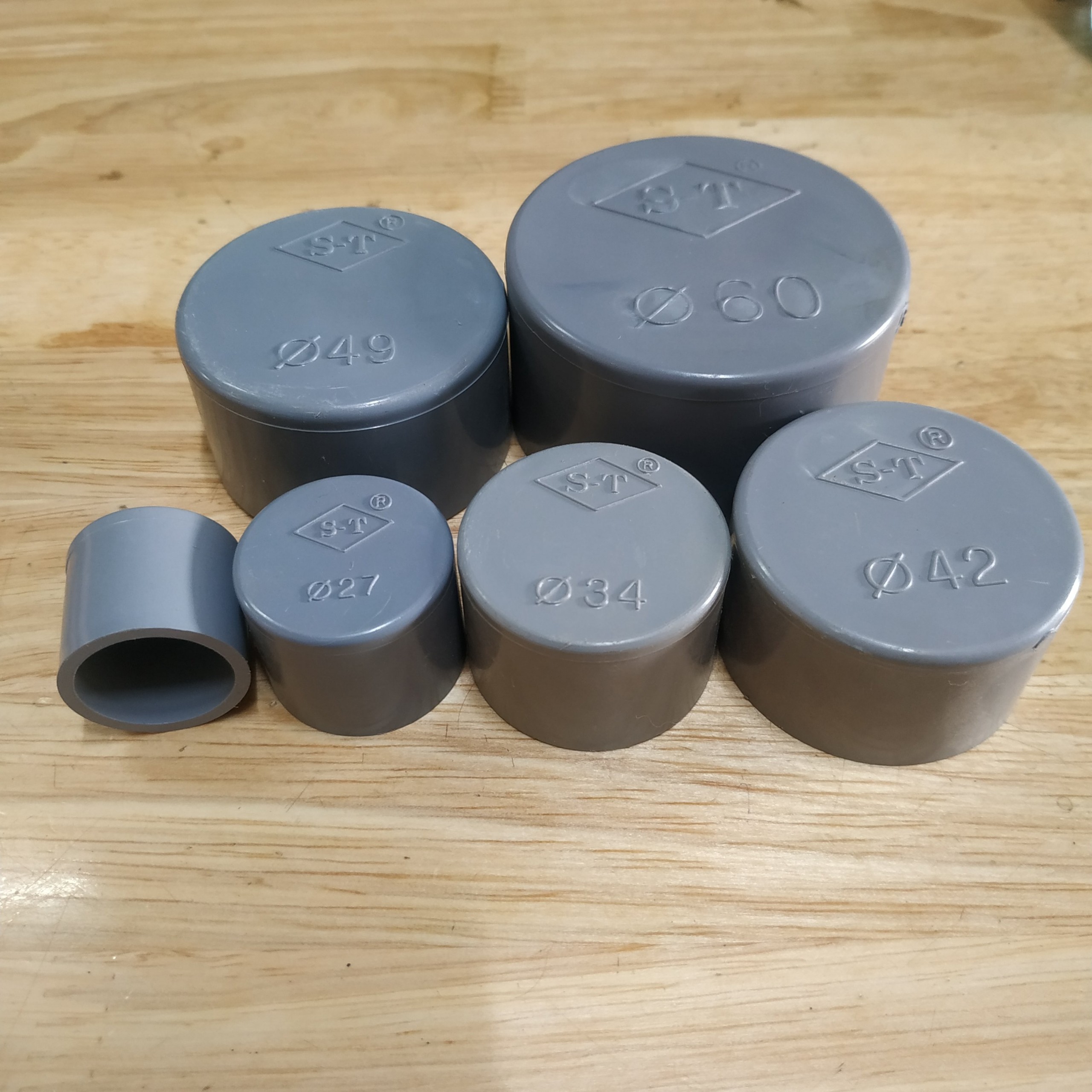 Bịt trơn ống nhựa pvc 21 27 34 42 49 60
