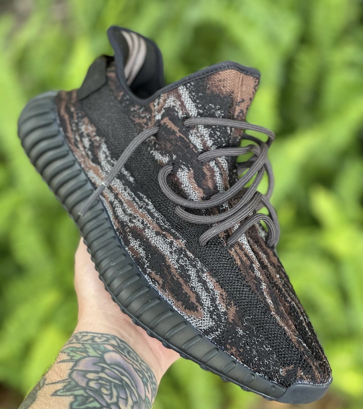 Adidas YEEZY Boost 350 V2 MX ROCK 30cm GW3774 スニーカー | ginzalaw.jp