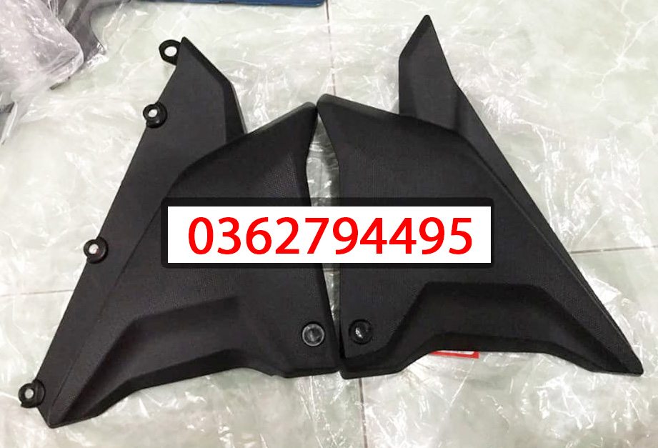 Nhựa nhám Ốp chân yếm chính/ Ốp bình ắc quy Winner X Zin chính hãng Honda