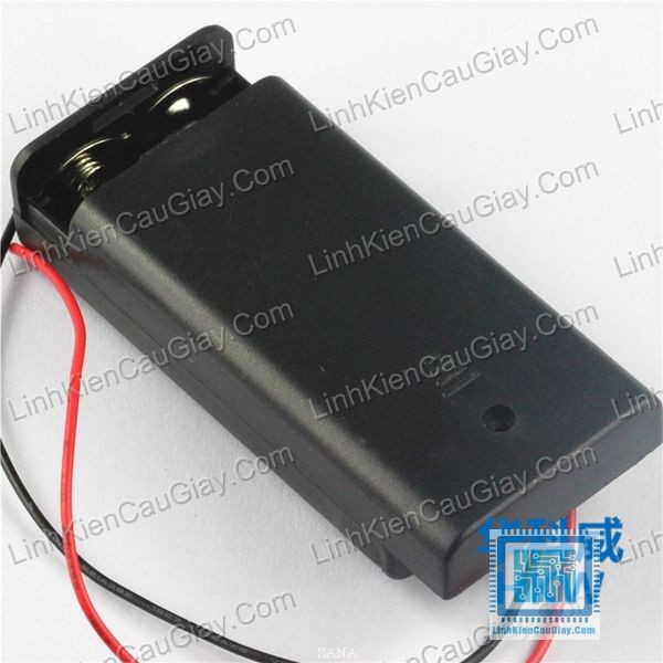 Hộp đế 2 pin AA có nắp và công tắc