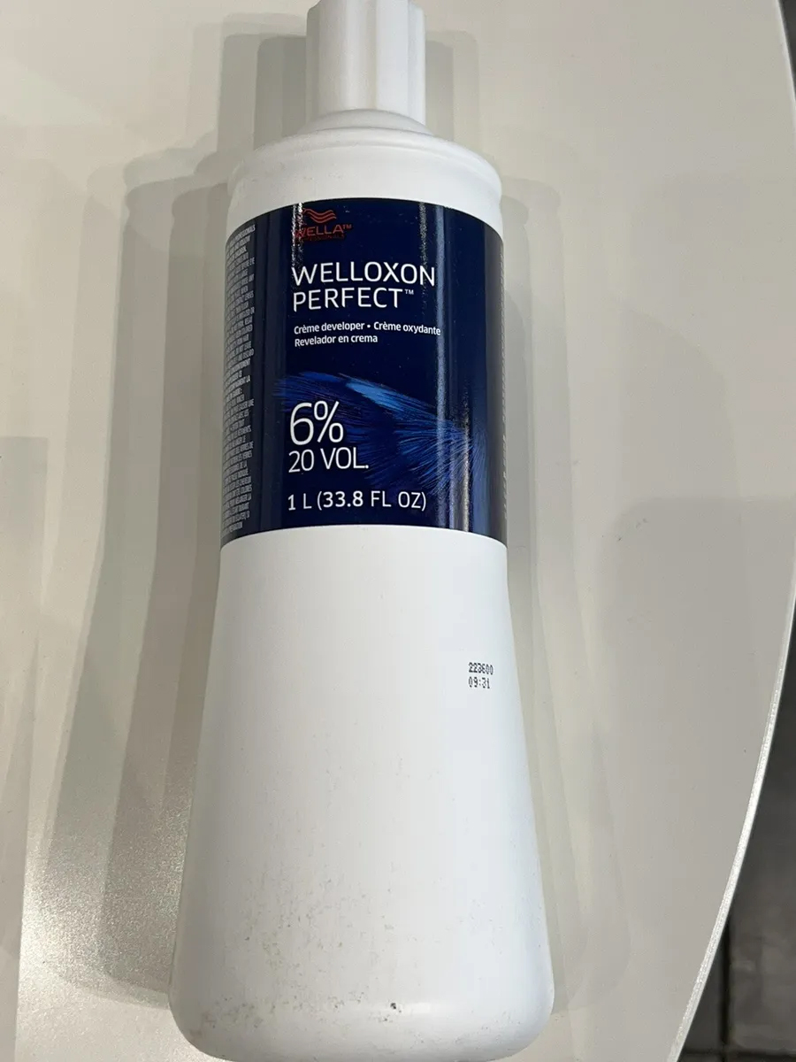 [HCM]Kem Trợ Nhuộm Wella Iilumina Developer 1000Ml