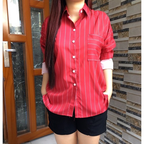 Áo sơ mi oversize nữ sọc đỏ