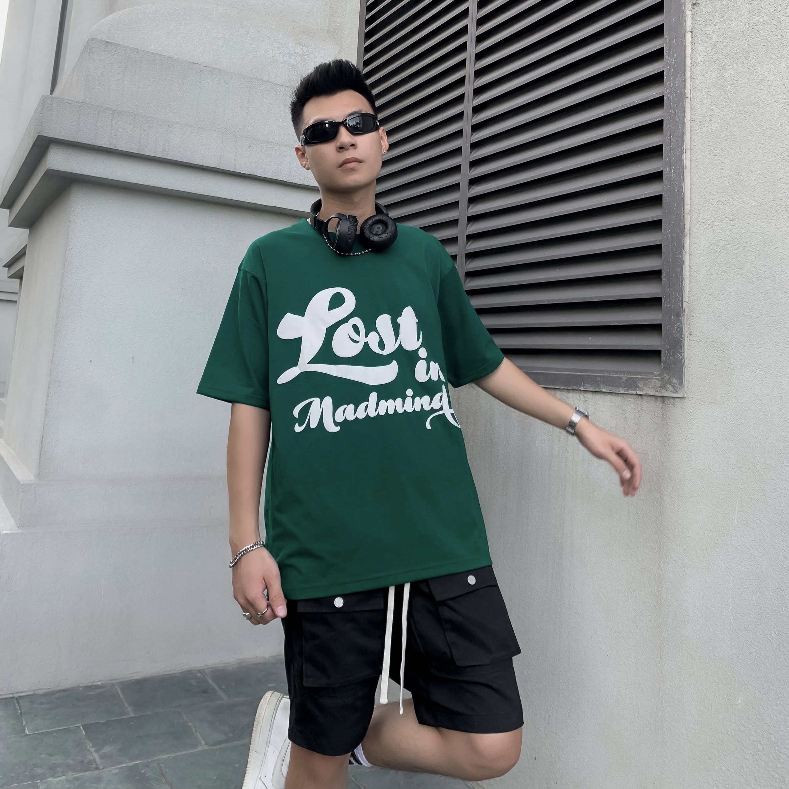 Áo Thun Lost In Madmind Màu Xanh Lá
