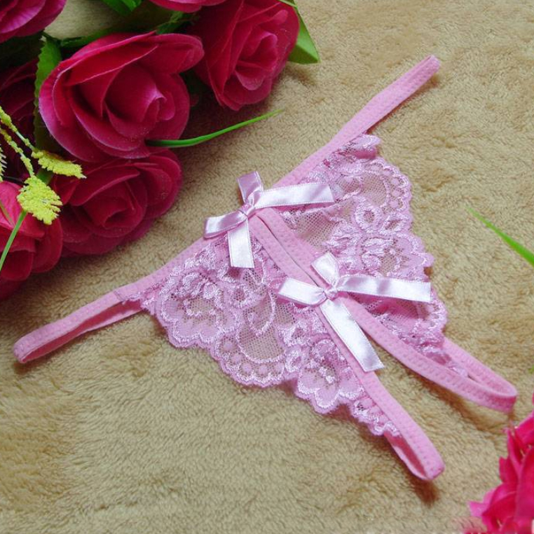 Quần chip ren nữ lọt khe xẻ đáy Sexy