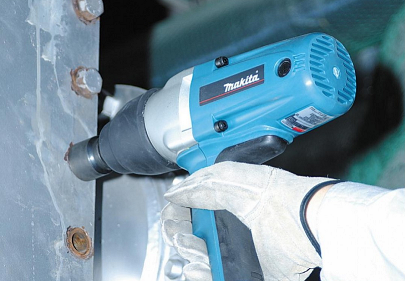 [Hàng chính hãng]Máy siết bu lông MAKITA TW0200 ( 380W )