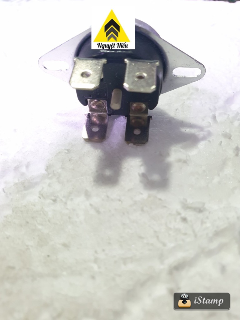 Rơle nhiệt bình nóng lạnh 93 độ 20A