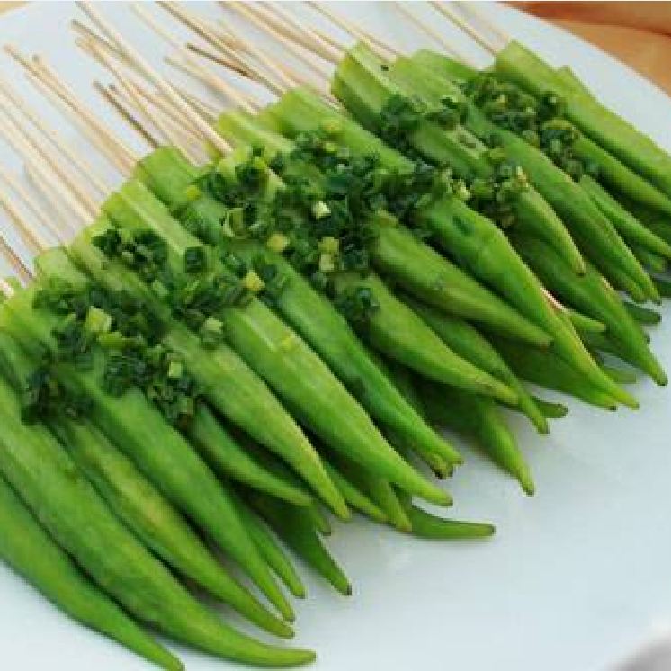 Combo 2 gói hạt giống đậu bắp- ( 1 gói xanh và 1 gói đỏ )