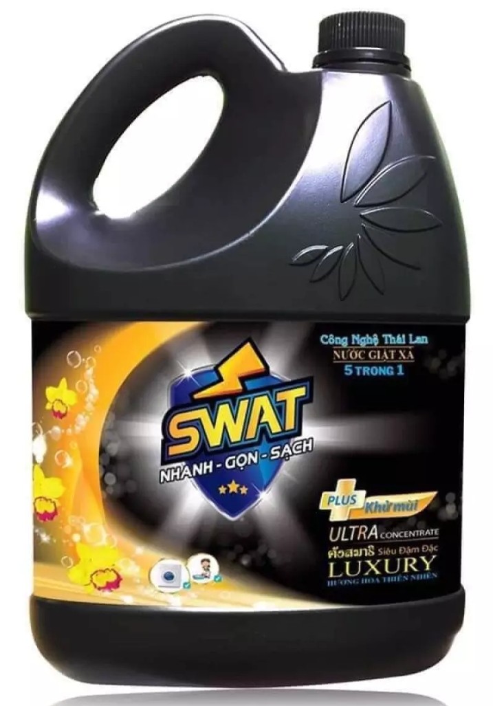 Nước giặt xả Swat màu đen  hương hoa thiên nhiên can 3.8kg