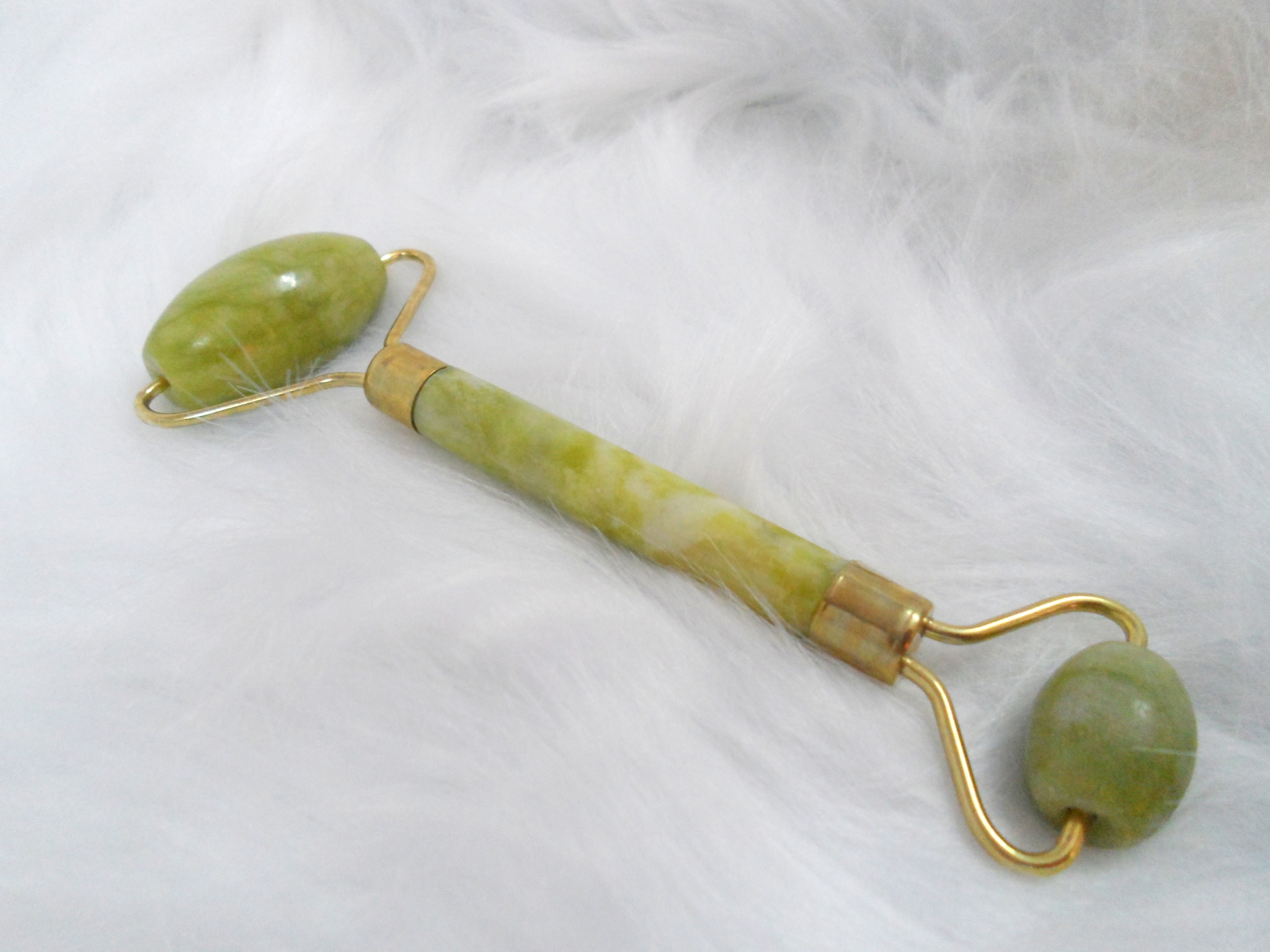 2-Headed Jade Stone Facial Roller for Skin Rejuvenation