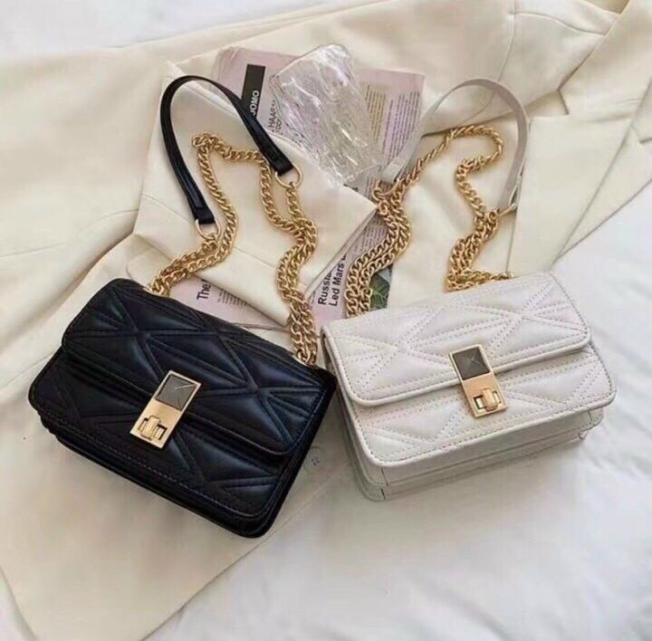 TÚI KHÓA BẤM SIZE 19CM DA RẮN TRƠN