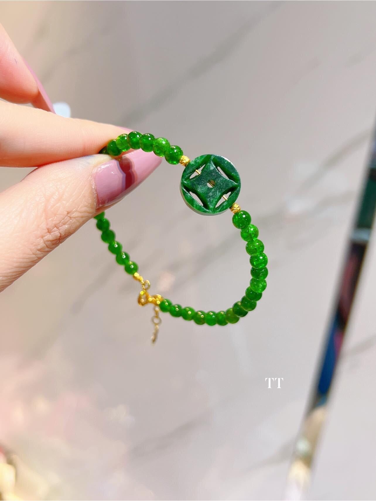 Vòng tay đá diopdize đa phong thuỷ tự nhiên mic cham đồng xu sơn thuỷ lõi vàng ) đủ bill= hoá đơn . phiếu bảo hành sản phẩm)