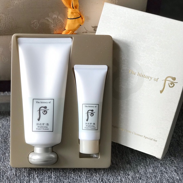 Set sữa rửa mặt Whoo trắng 180ML TẶNG 40ML
