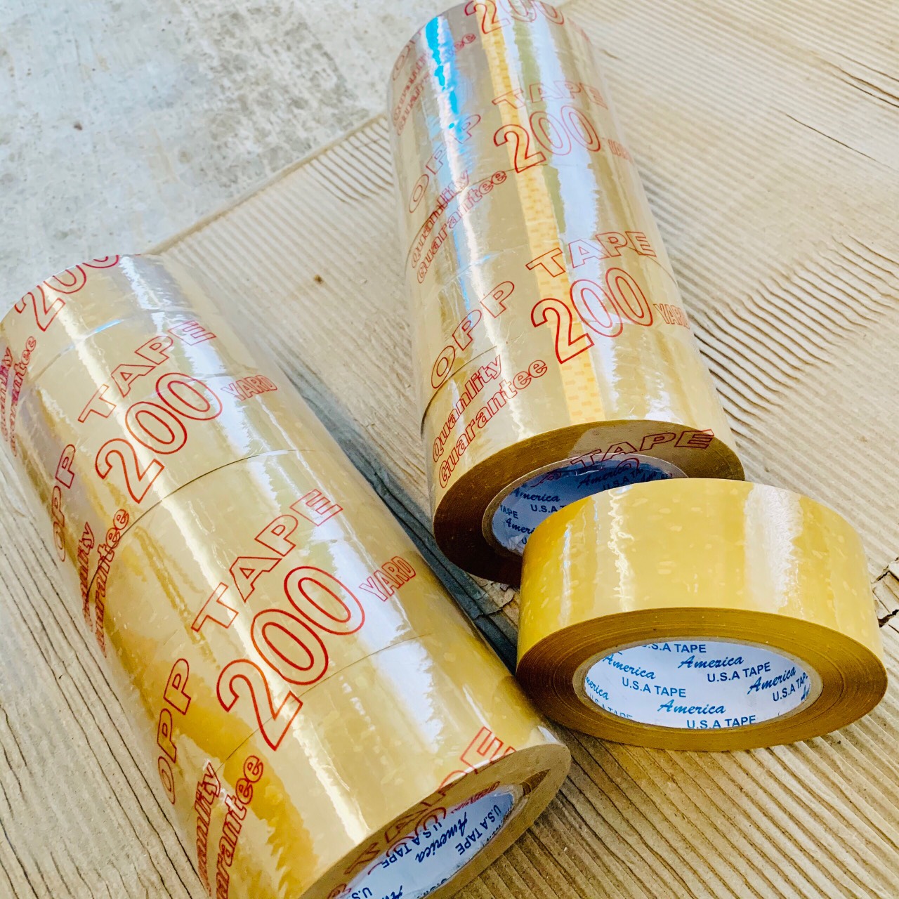 Cuộn băng keo gói hàng loại 200 yard N85