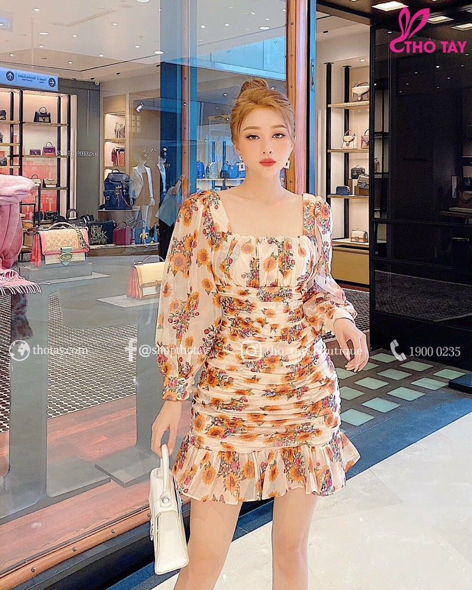 Đầm Đuôi Cá Cổ Vuông Nhún Co Giãn