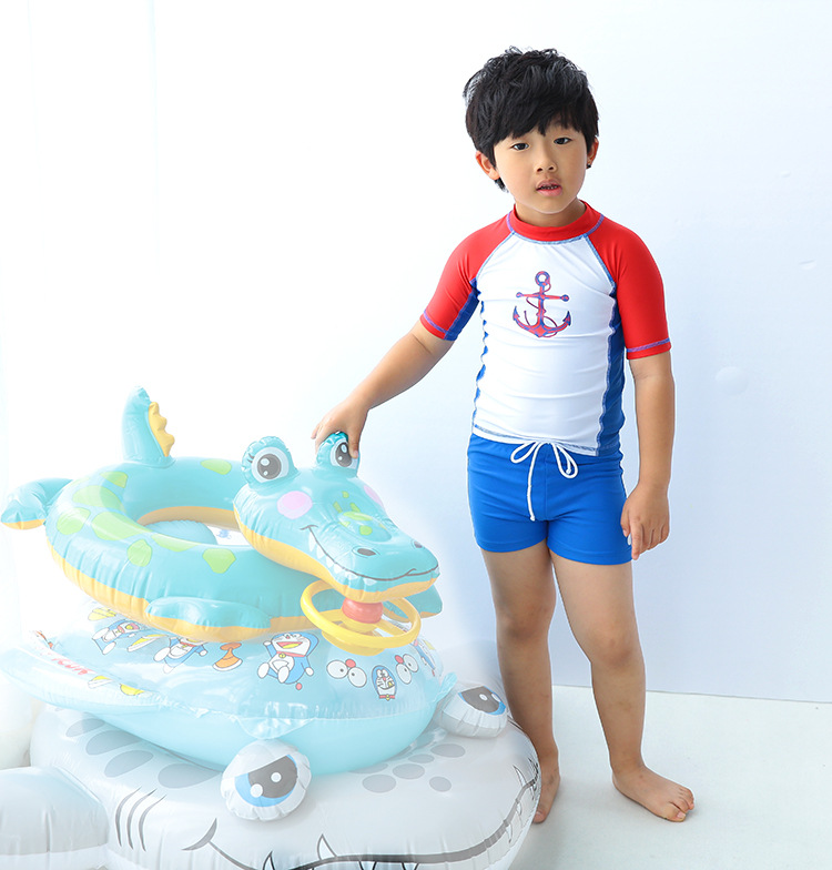 [HCM]Đồ bơi bé trai kèm nón bơi