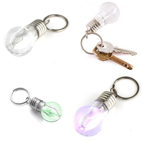 Móc khóa bóng đèn có led 7 màu (Trong suốt)
