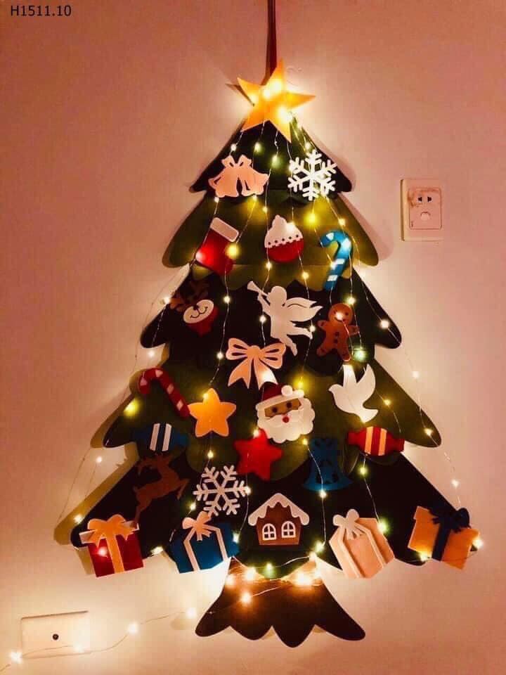 Cây thông trang trí noel dán tường vải da