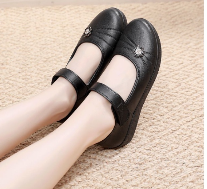 GIÀY NỮ CAO SU SIÊU MỀM SIÊU ÊM QUAI DÁN