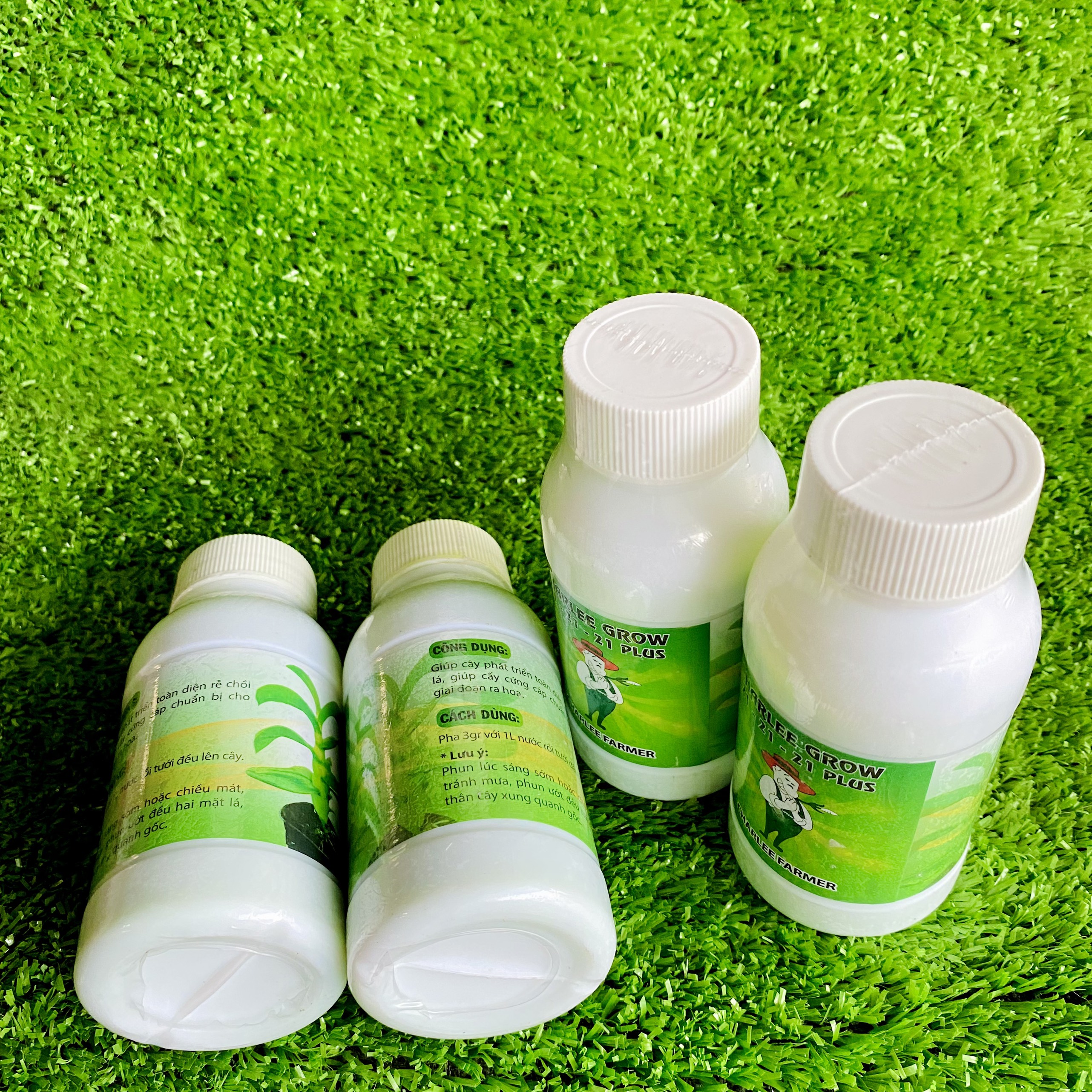 Phân Bón Lá Hữu Cơ Charlee Grow 21-21-21 100gr