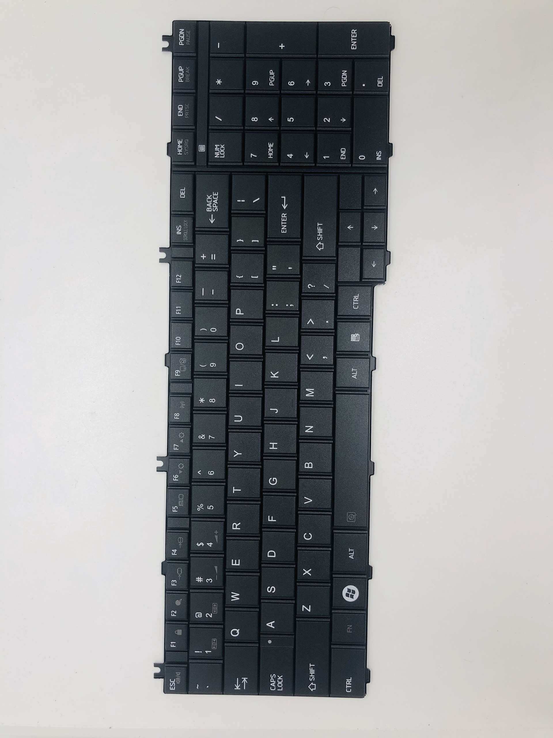 [HCM]Bàn Phím Cho  Laptop  Toshiba Satellite C650 L650 L650D L655 L655 L670 L670D L675 L675D Bảo hành toàn quốc