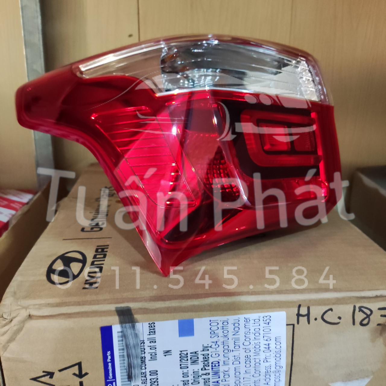Đèn hậu hyundai i10 sedan 2017-2020 chính hãng