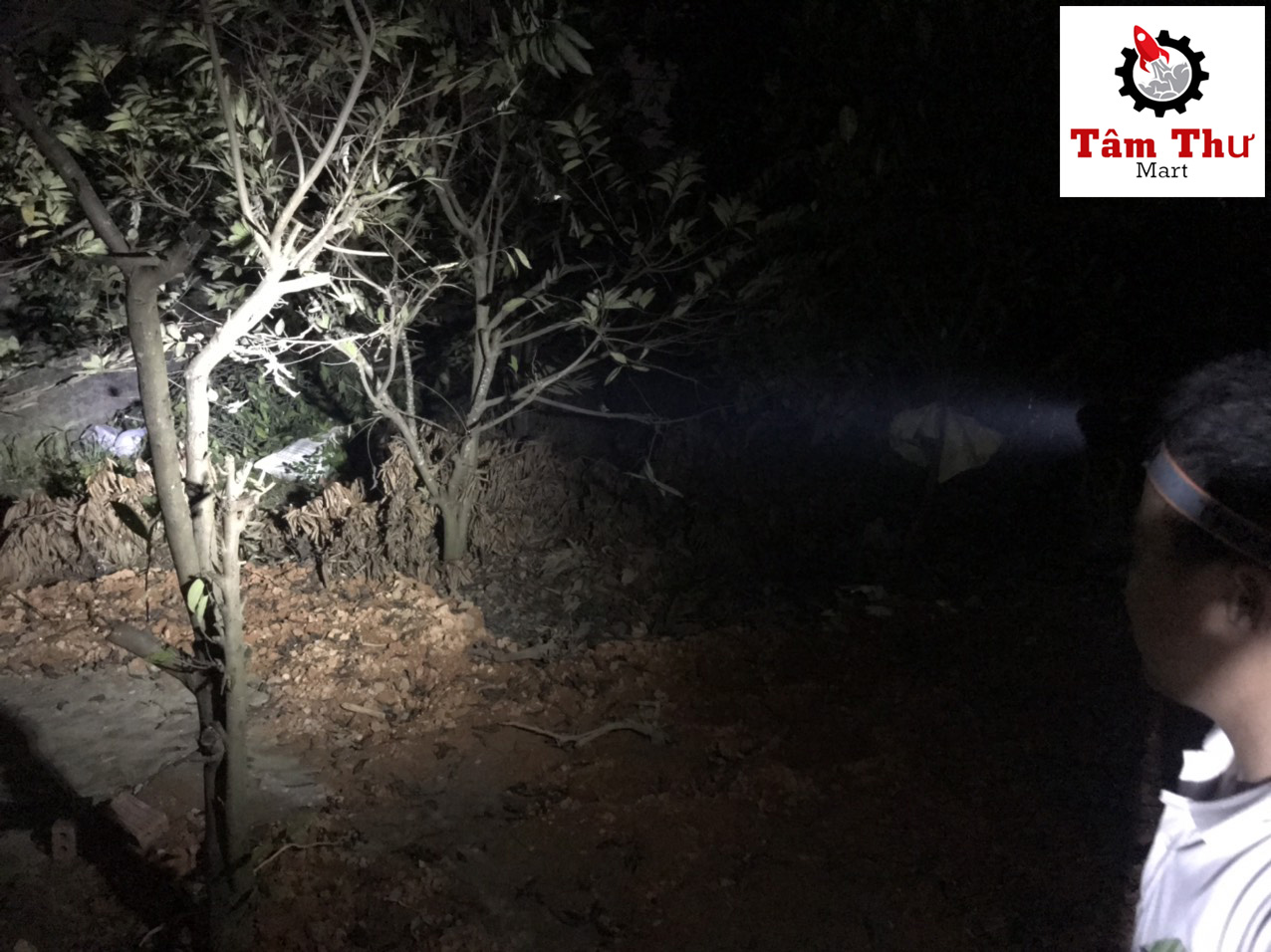 Đèn pin LED 5 bóng siêu sáng - sáng 35m