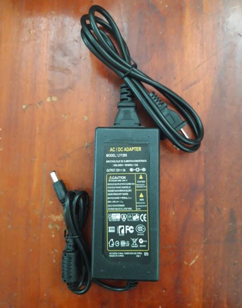 Adapter 12v 5A dùng phù hợp cho đèn led