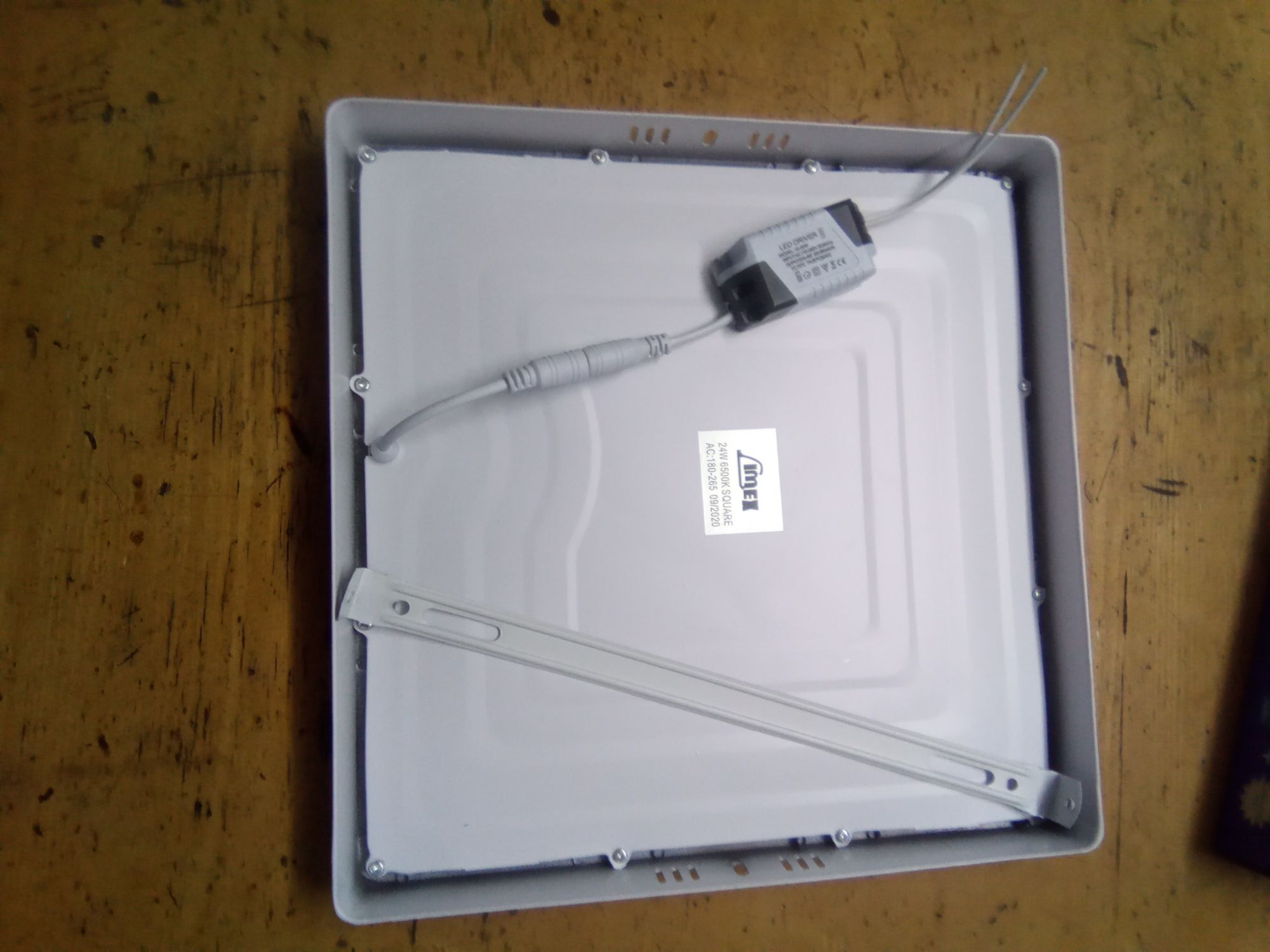 Đèn led ốp trần 24w ánh sáng trắng