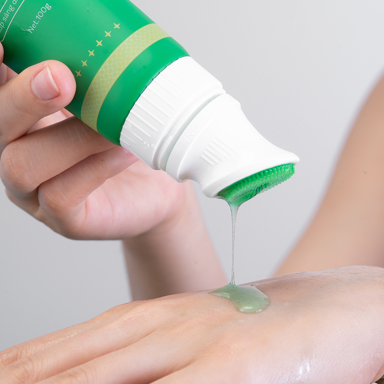 Sữa rửa mặt trị mụn Acnes Wash