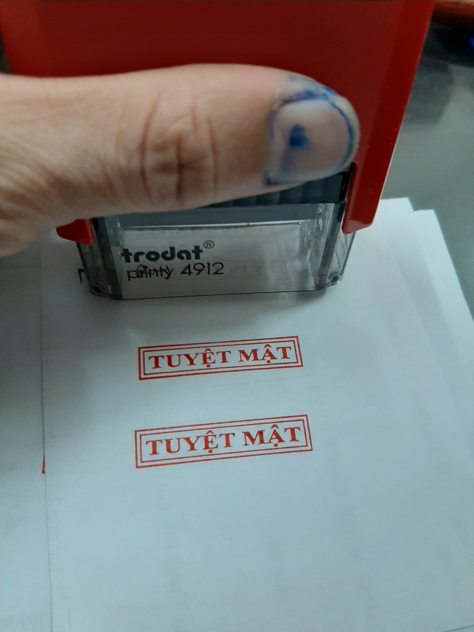 Con dấu "TUYỆT MẬT" (Chuẩn thông tư 24 BCA)
