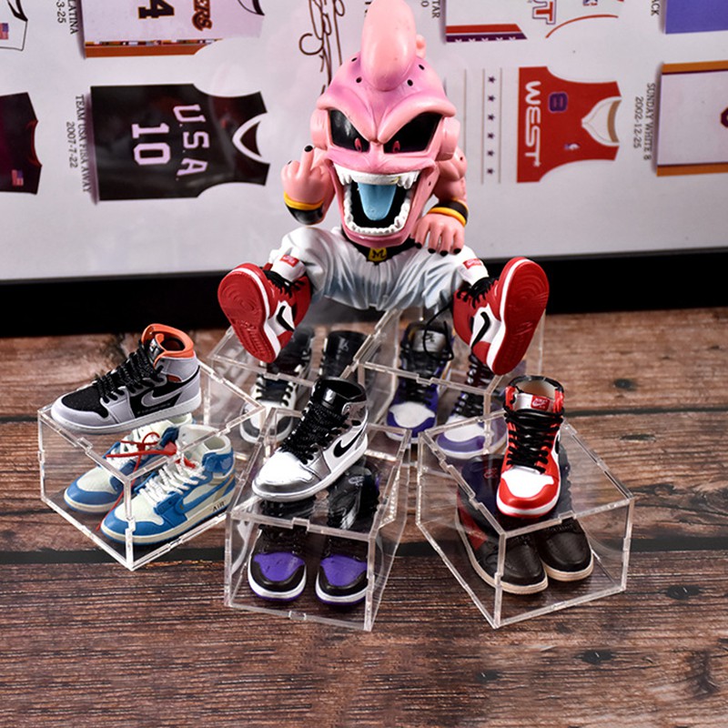 Móc Khóa Giày Mini Sneaker - Jordan 1 - Mô Hình Giày tỷ lệ 1:6 (Tặng Box)