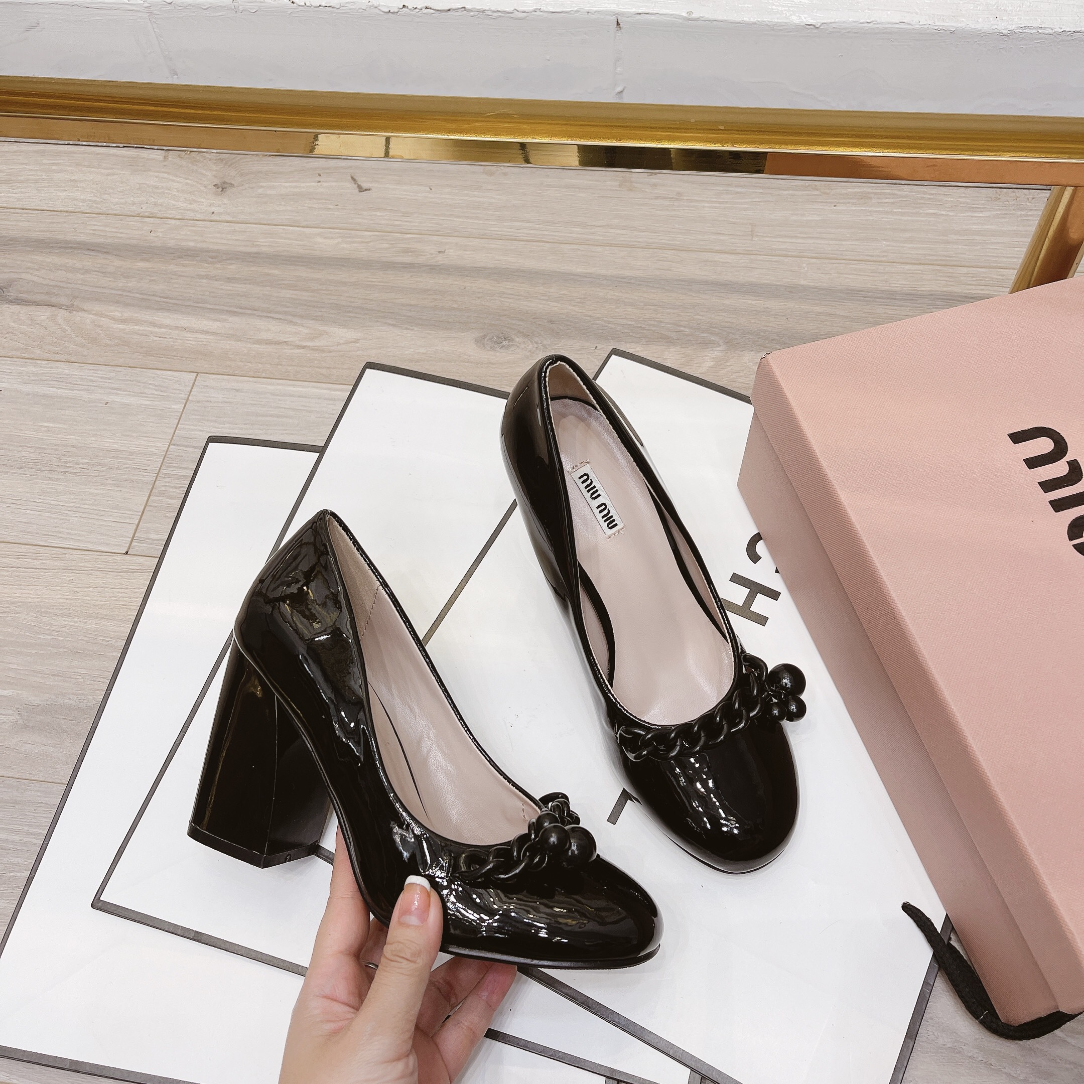 Đầm cao gót nữ Mium hot hit về đủ size 7p