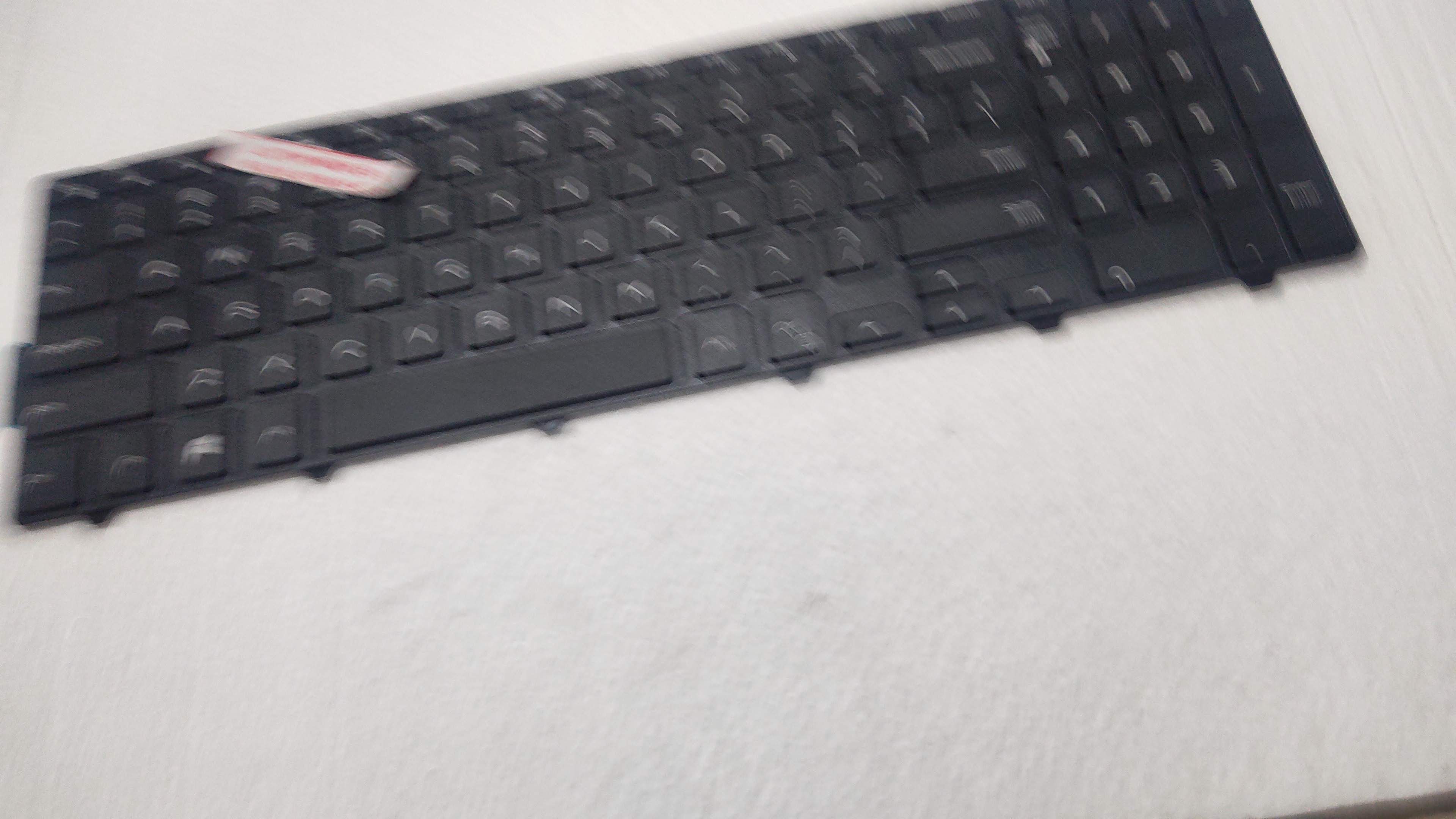 Bàn phím laptop Dell Inspiron 17-5000 zin