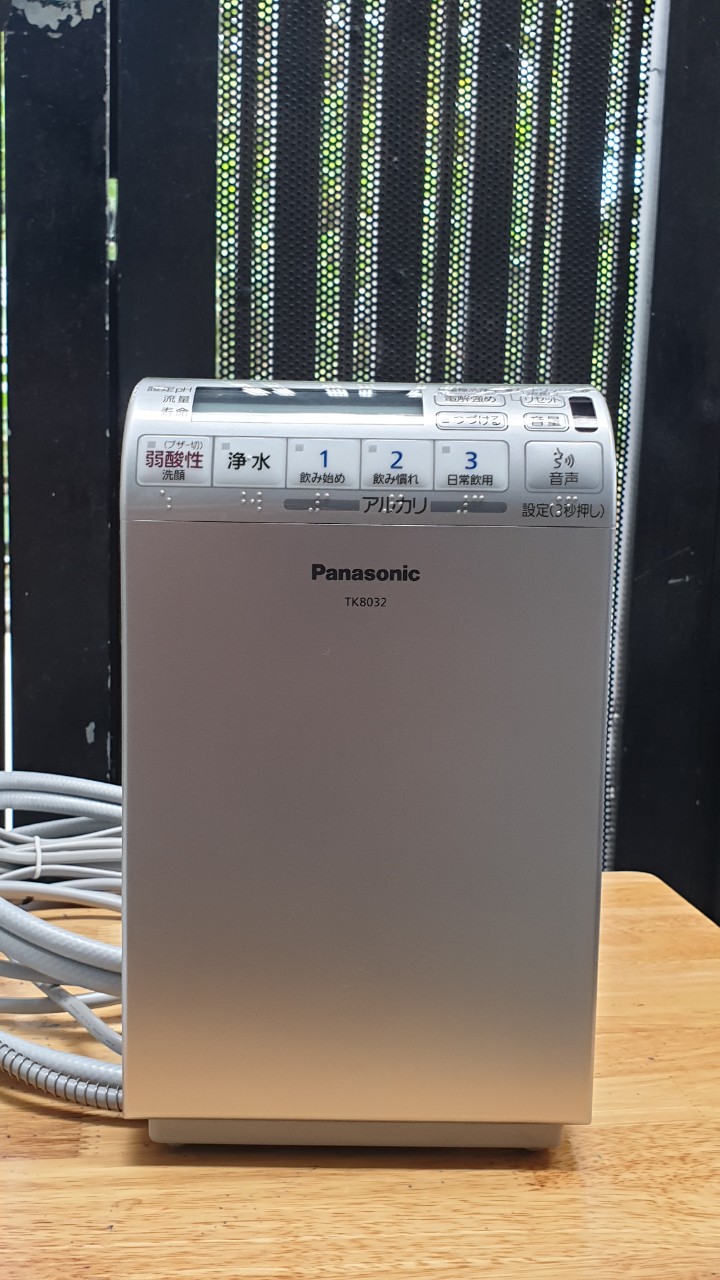 [Máy mới] Máy lọc nước điện giải Panasonic TK8032