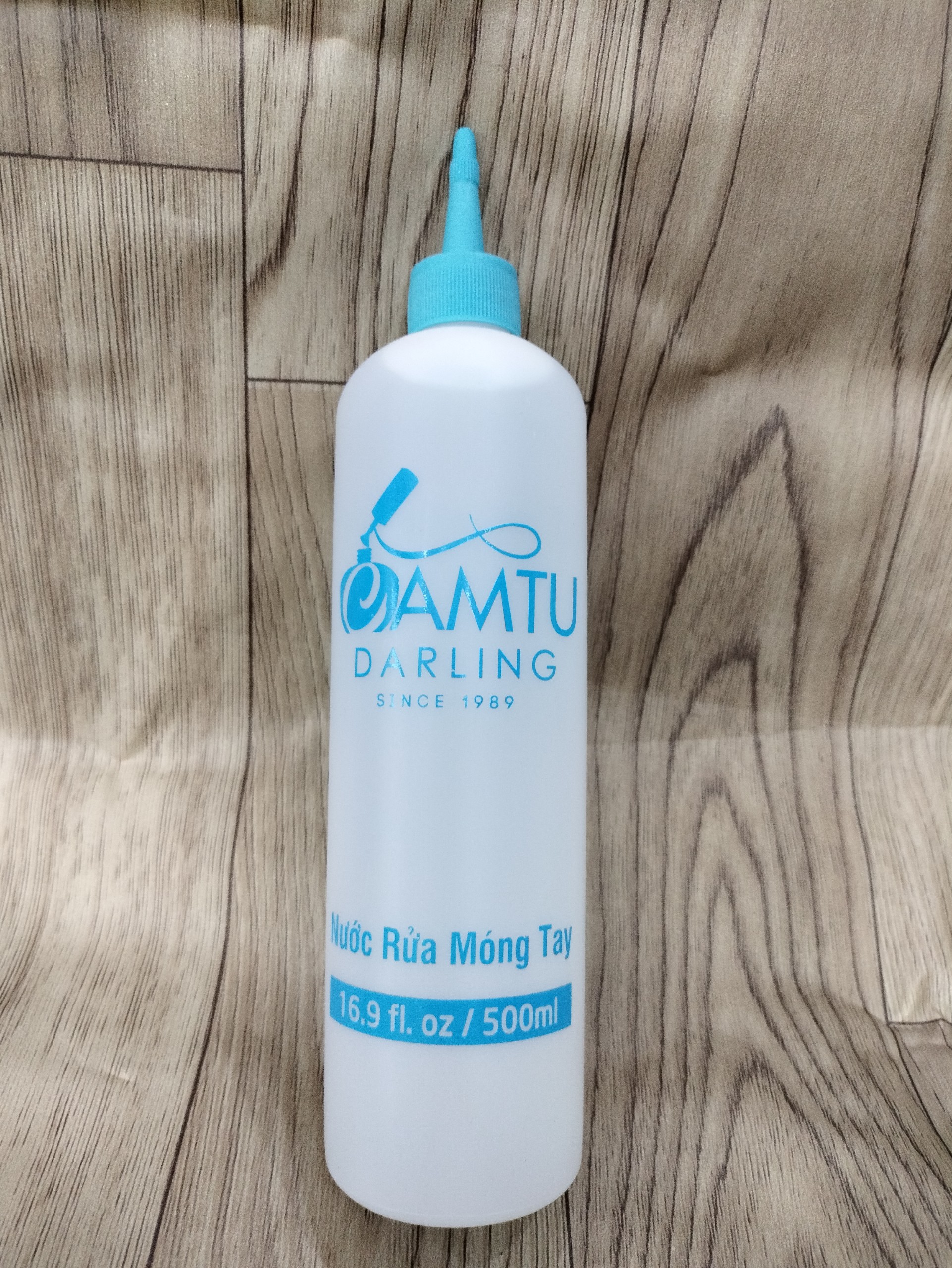 Nước rửa móng Câm Tú