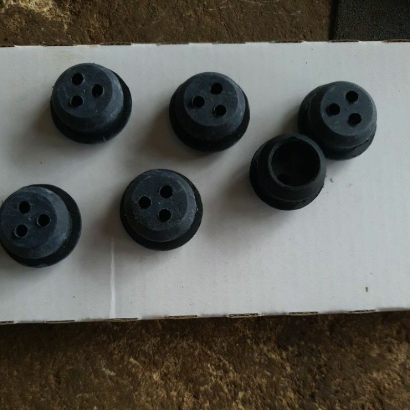 Cao su 3 lỗ / dẫn xăng máy cắt cỏ