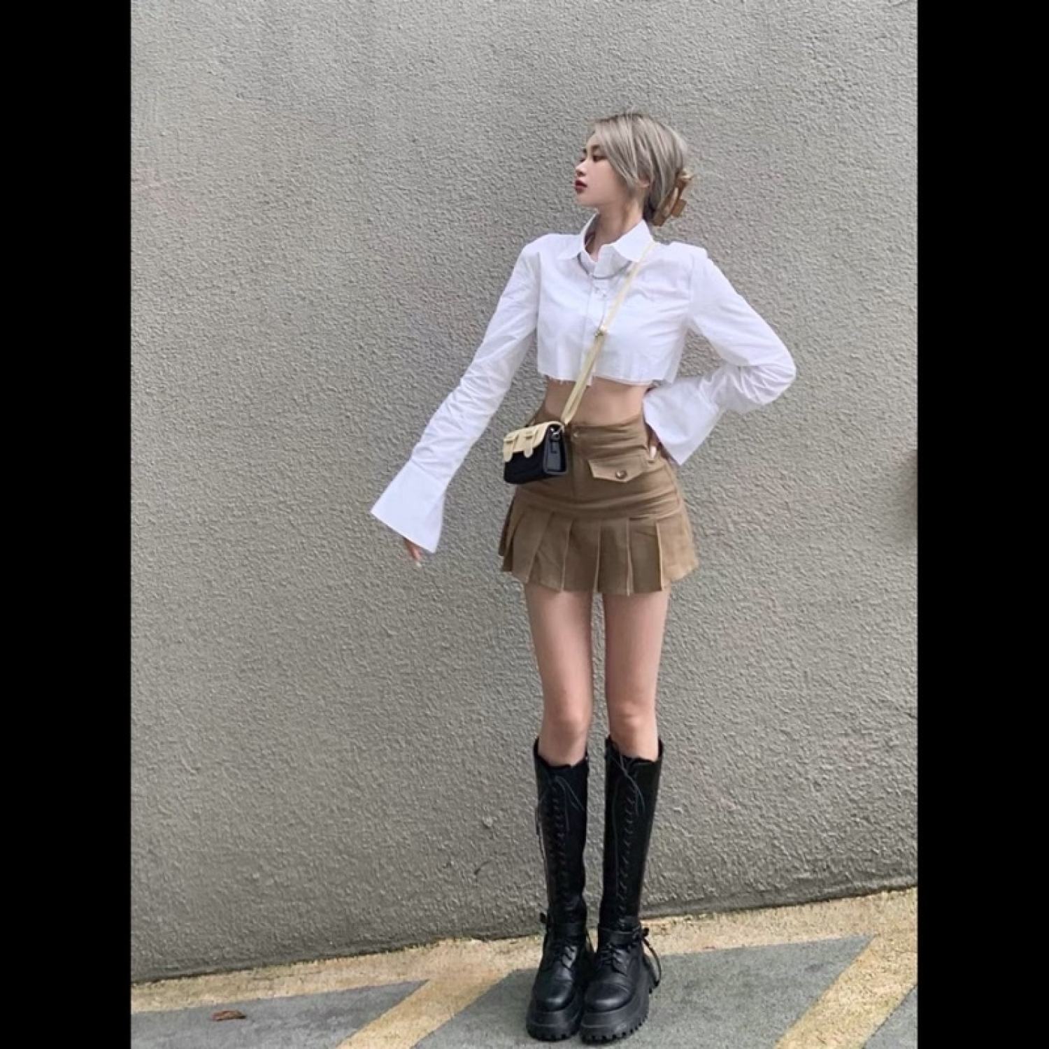 áo sơ mi croptop Եà lệch tay dài cá tính nữ