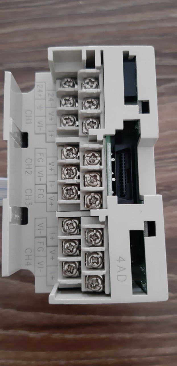 [HCM]Module analog input FX2N-4AD