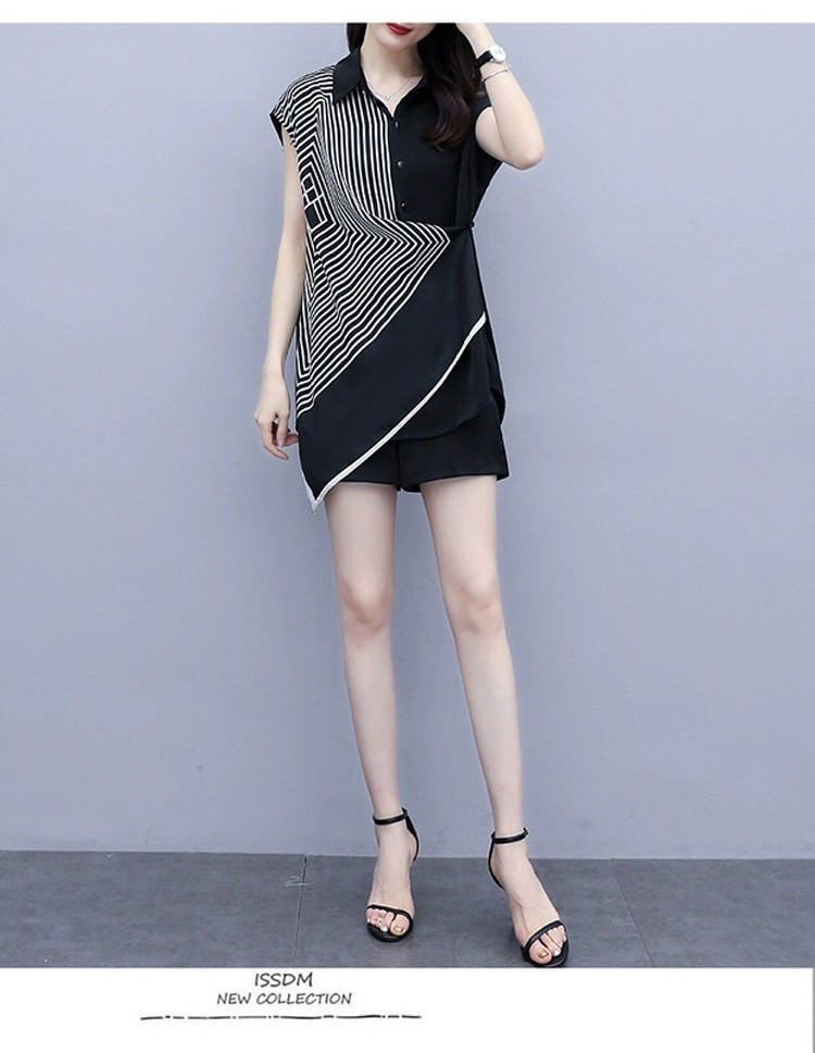 Sét short phối sọc kèm thắt lưng