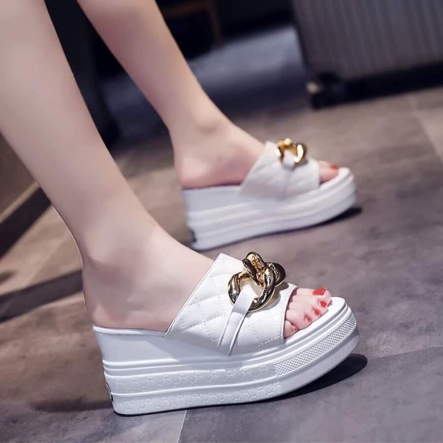 Dép Xuồng xích 9p
