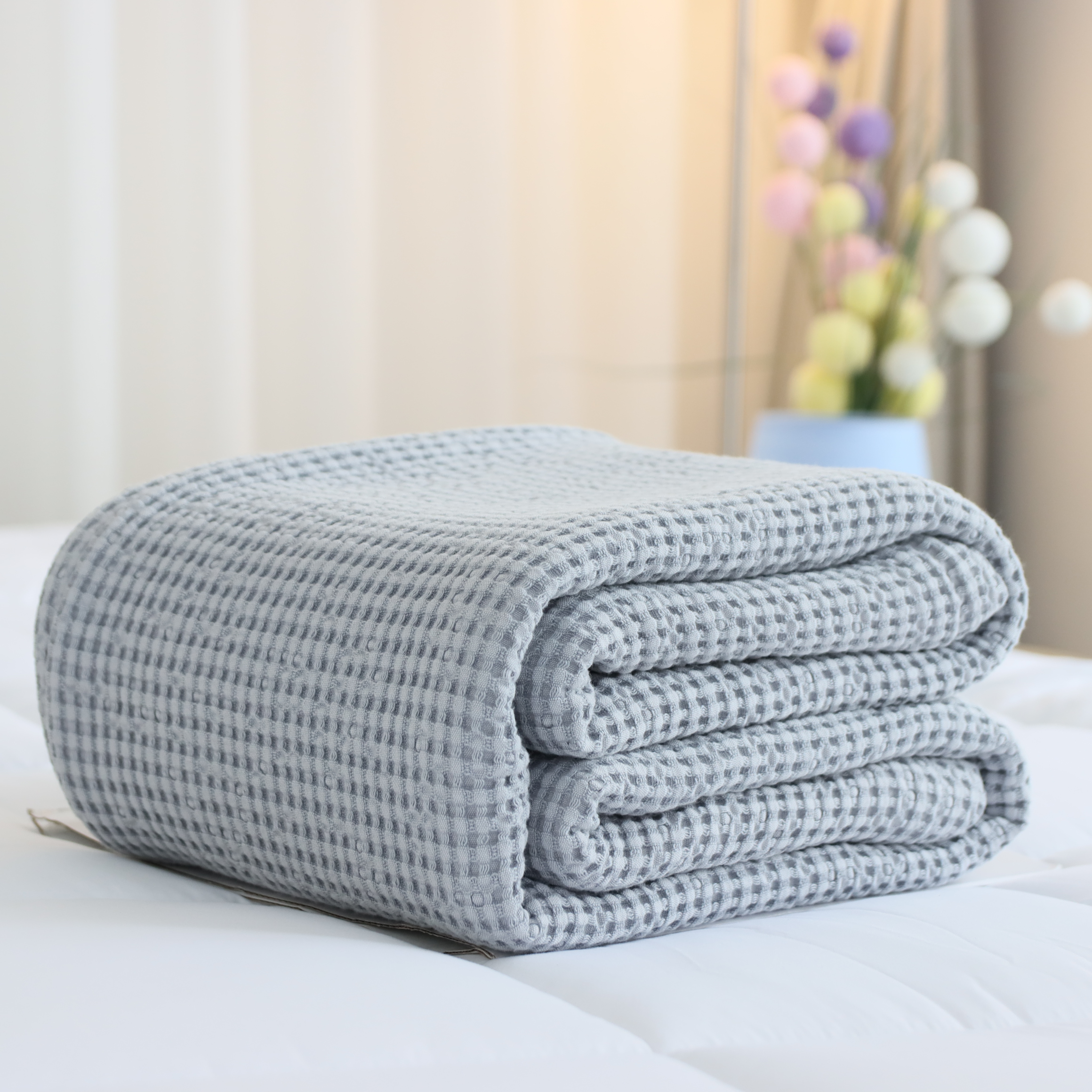 Chăn hè K-Bedding by Everon họa tiết tổ ong, thiết kế 3 màu, chất liệu Modal Cotton, mềm mại thoáng khí, nhẹ nhàng tiện lợi (180 x 200cm)