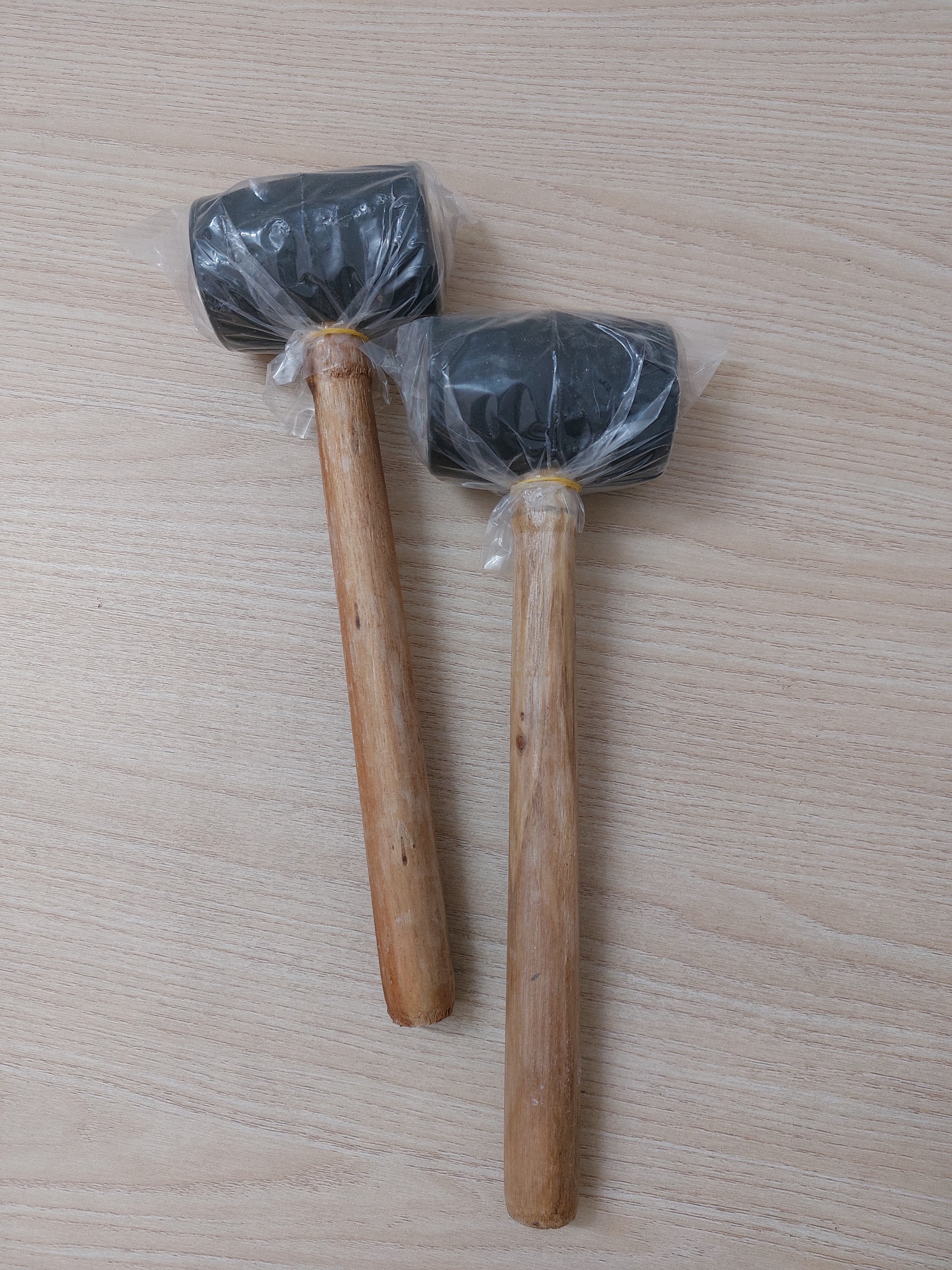 Búa cao su để thi công xốp, sàn