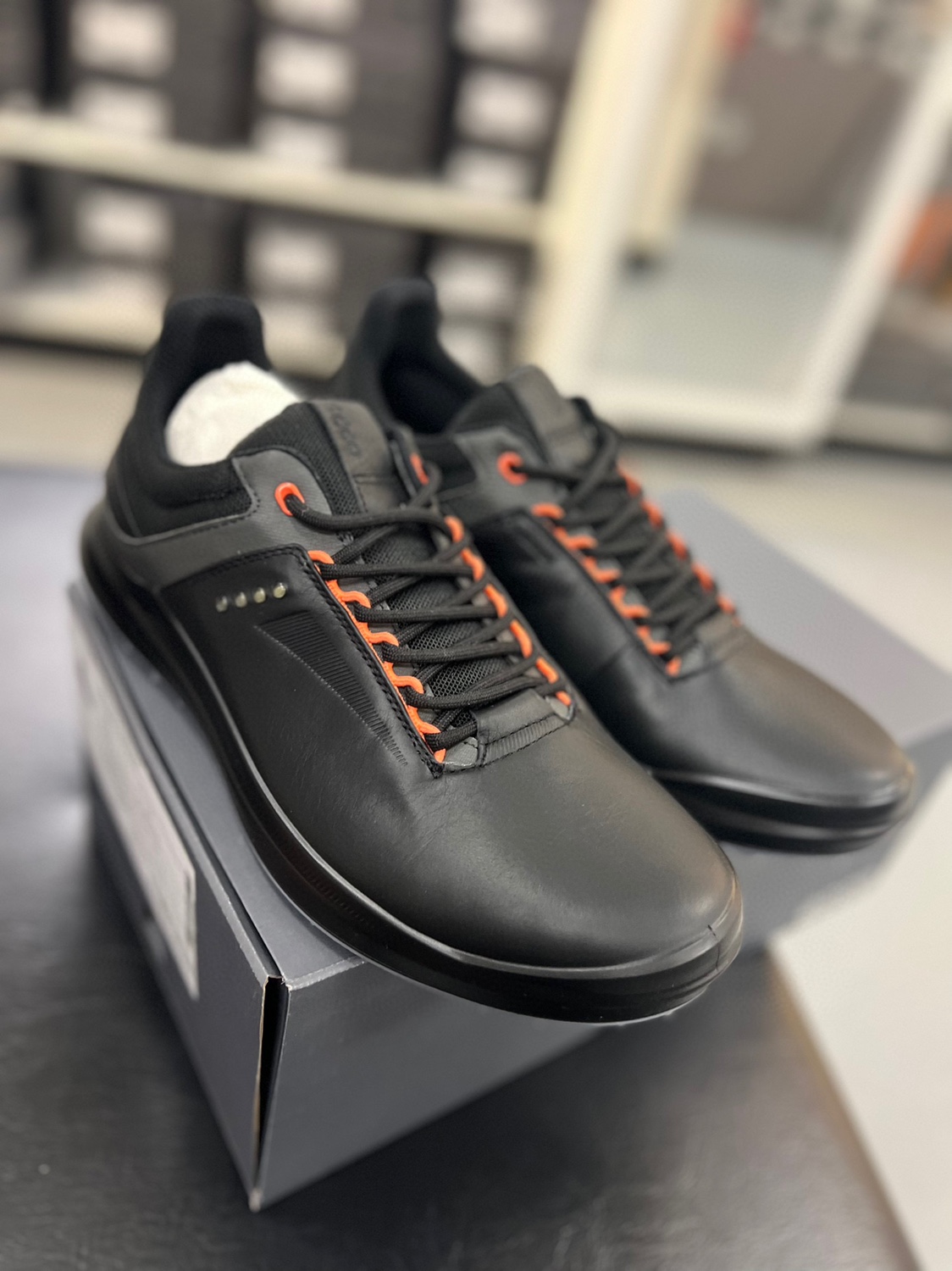 Giày golf nam CORE 100804-51052 màu đen | ECCO