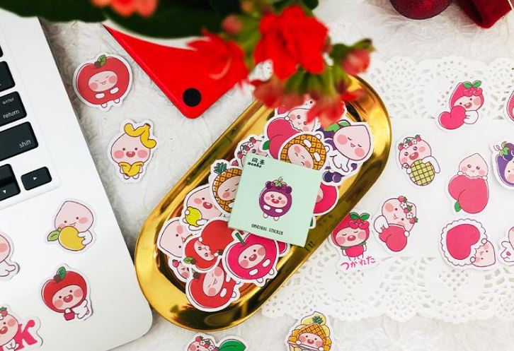 Bộ 45 Sticker bé hoa quả E108